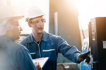                                      硕日上新了｜美标储能逆控机，乘风而来！                                 