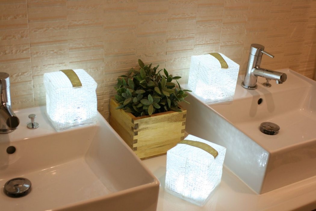 【黑科技】可折叠的太阳能灯SolarPuff